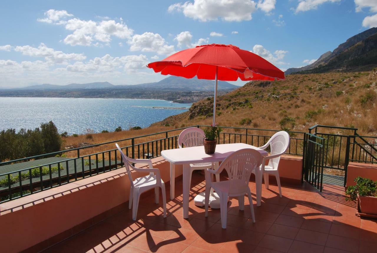 Casa Vacanze La Terrazza Sul Golfo Castellammare del Golfo Ngoại thất bức ảnh