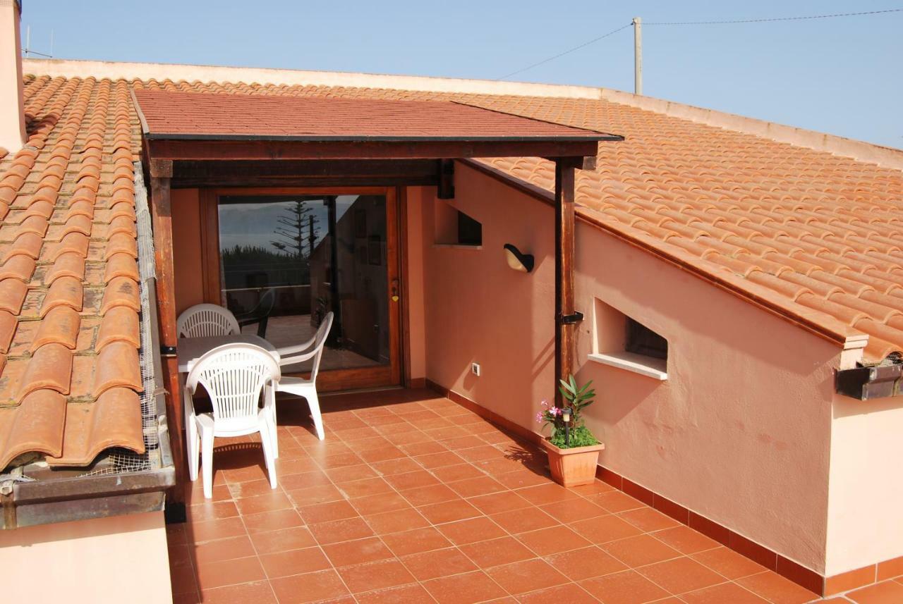 Casa Vacanze La Terrazza Sul Golfo Castellammare del Golfo Ngoại thất bức ảnh