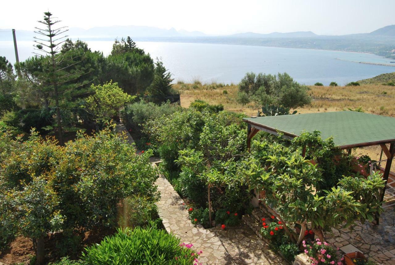 Casa Vacanze La Terrazza Sul Golfo Castellammare del Golfo Ngoại thất bức ảnh